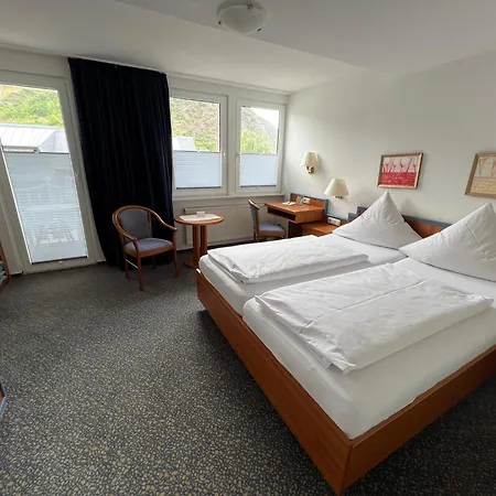 Haus Erholung ゲストハウス 4*