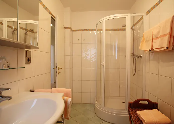 Haus Erholung Gasthof 4*