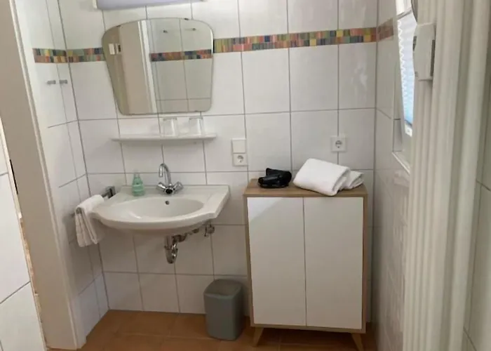 Haus Erholung Gasthof 4*